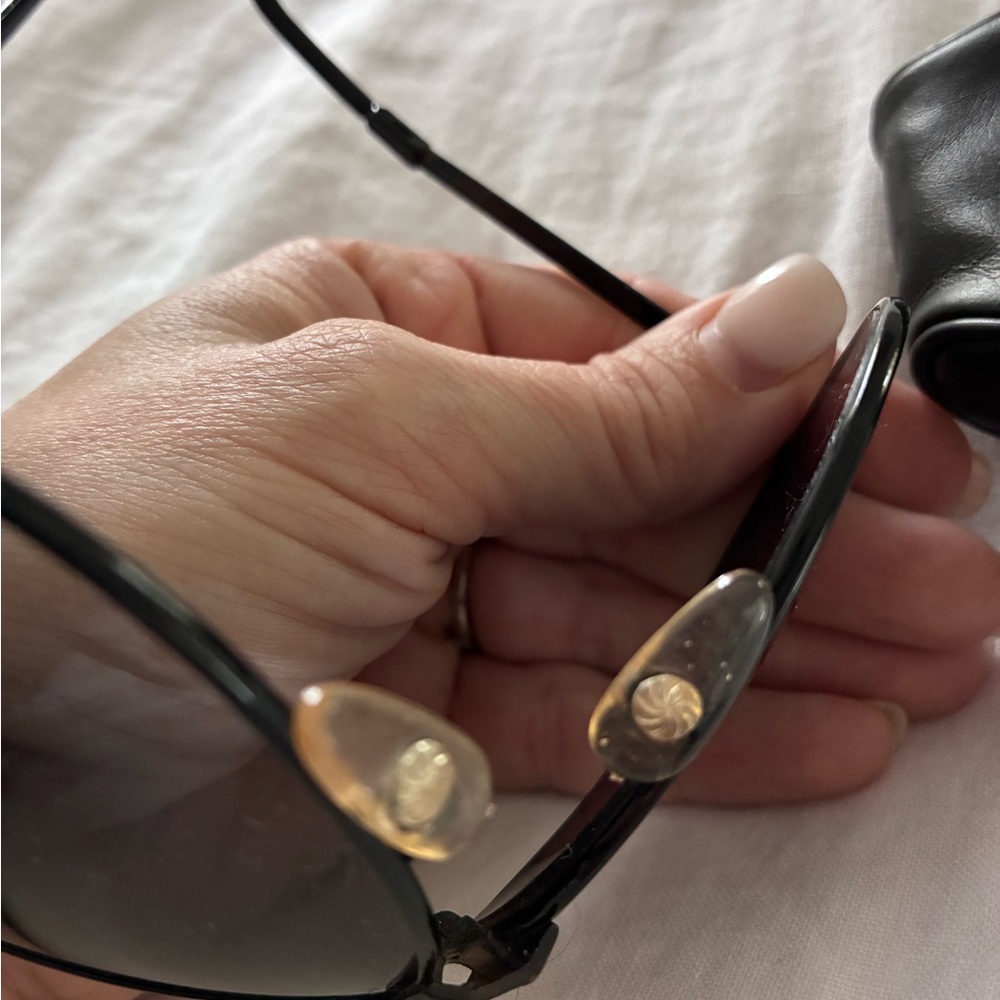 Vintage Ferrari  Aviator Sunglasses in Black with Gradient Lenses. Foldable - Picture 3 of 7